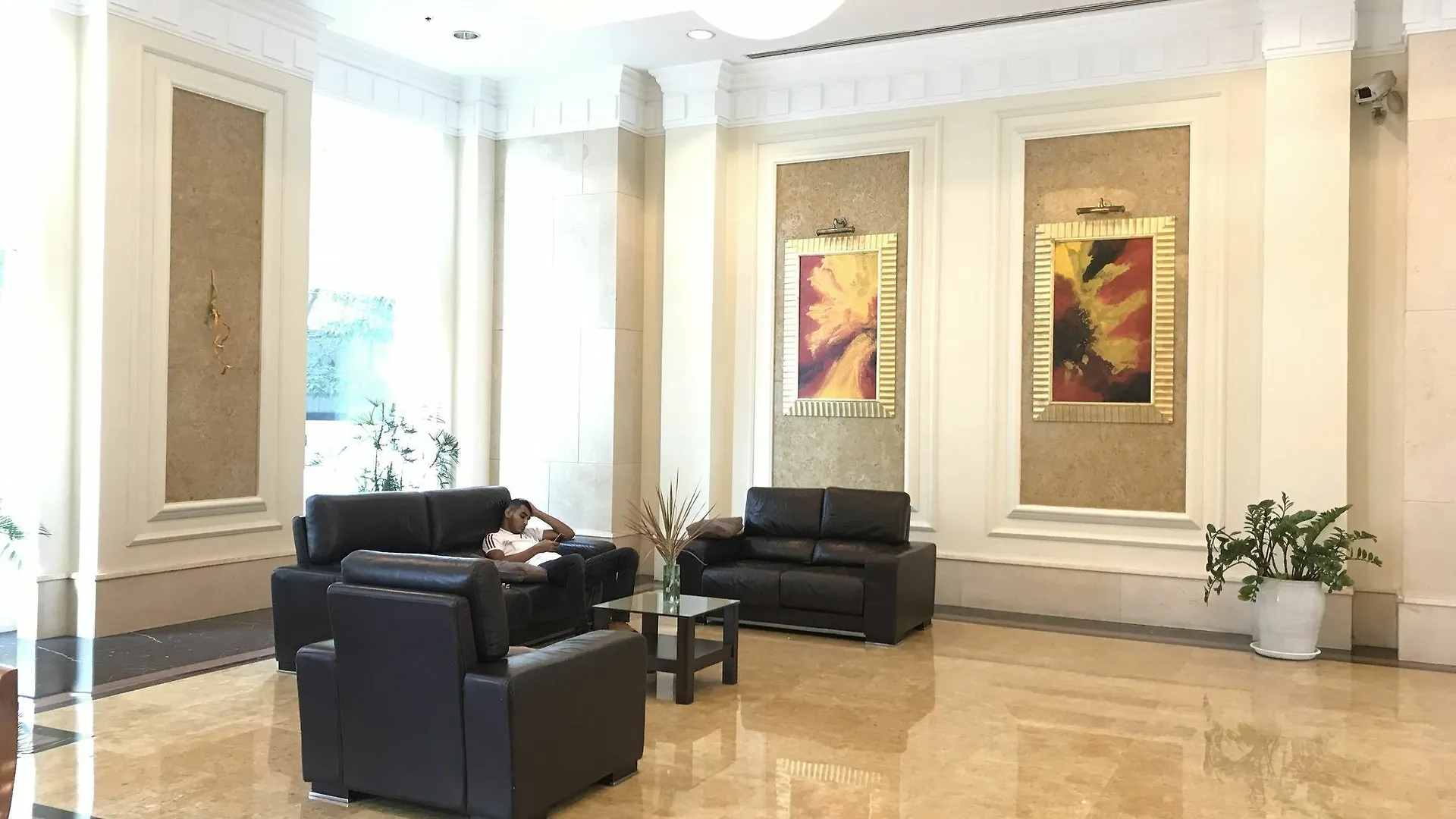 Parkview Vacation Condos @ Suria Klcc Kuala Lumpur Malaysia
